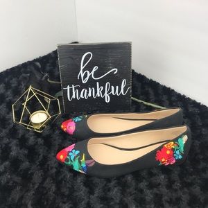 NWOT Nine West Black Embroidered Ballet Flats